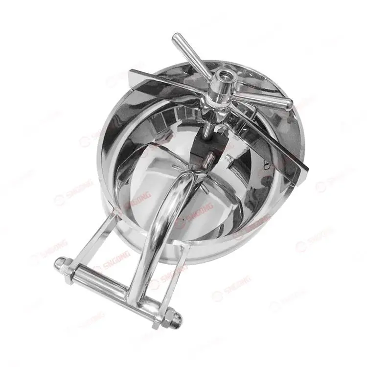 Oval manhole